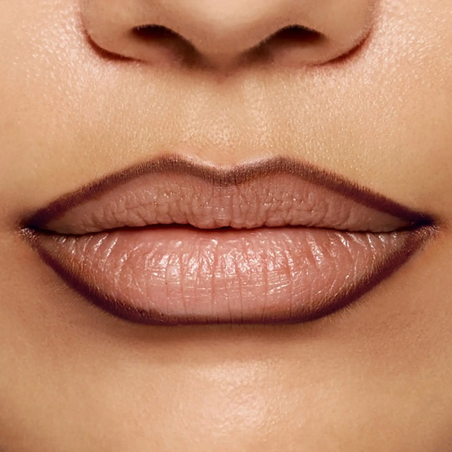 Smooth Lip Liner Creamy, Blendable Color with Smooth Application