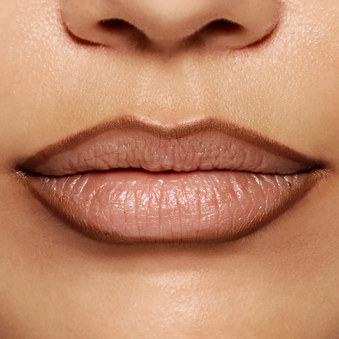 Smooth Lip Liner Creamy, Blendable Color with Smooth Application